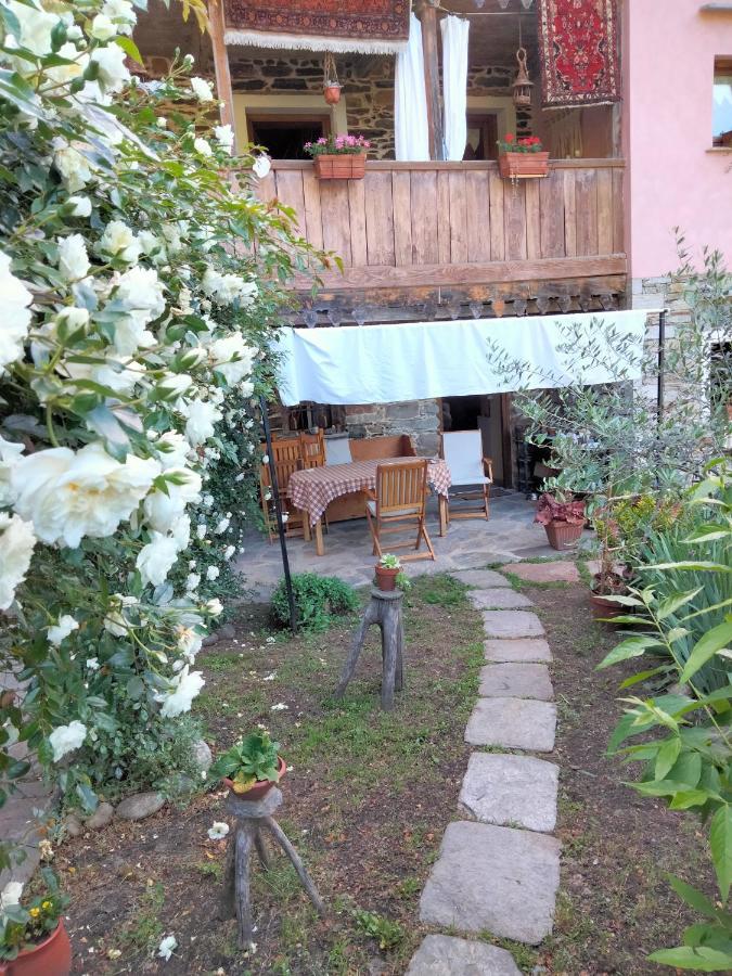 Shanty Calasca-Castiglione ภายนอก รูปภาพ
